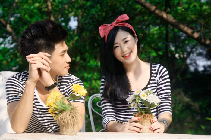 <<NỮ SINH KINH BẮC DỊU DÀNG KHOE SẮC TRONG TÀ ÁO DÀI <<HOT GIRL ĐH PHƯƠNG ĐÔNG RẠNG NGỜI ĐÓN TRUNG THU <<TEEN MODEL AN PHƯƠNG "BIẾN HÓA" VỚI STYLE DỄ THƯƠNG <<NHỮNG NỮ SINH MẶC ÁO DÀI ĐẸP HƠN CẢ HOA HẬU MAI PHƯƠNG THÚY (P18)