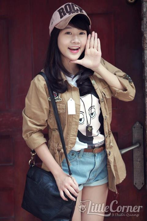 Style khá bụi khiến cô trở nên cá tính và nổi bật trên phố. <<HOT GIRL ĐH PHƯƠNG ĐÔNG RẠNG NGỜI ĐÓN TRUNG THU <<VẺ ĐẸP TRONG SÁNG CỦA NỮ SINH ĐH MỸ THUẬT CÔNG NGHIỆP HÀ NỘI <<VẺ ĐẸP THÁNH THIỆN CỦA NỮ SINH THPT NGUYỄN TẤT THÀNH <<HOT GIRL ĐH CÔNG NGHIỆP HÀ NỘI ĐẸP TINH KHÔI TRONG NẮNG MAI Style khá bụi khiến cô trở nên cá tính và nổi bật trên phố. <<HOT GIRL ĐH PHƯƠNG ĐÔNG RẠNG NGỜI ĐÓN TRUNG THU <<VẺ ĐẸP TRONG SÁNG CỦA NỮ SINH ĐH MỸ THUẬT CÔNG NGHIỆP HÀ NỘI <<VẺ ĐẸP THÁNH THIỆN CỦA NỮ SINH THPT NGUYỄN TẤT THÀNH <<HOT GIRL ĐH CÔNG NGHIỆP HÀ NỘI ĐẸP TINH KHÔI TRONG NẮNG MAI