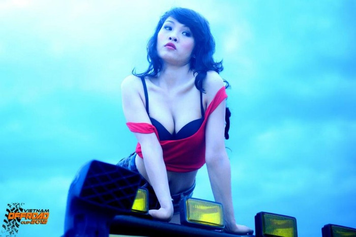 Nội thất của Ford Ranger được thiết kế hoàn toàn mới, rộng rãi hơn, êm ái hơn và hoàn chỉnh như bất cứ một chiếc xe du lịch sang trọng nào.