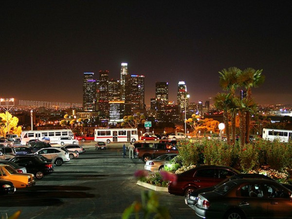 2. Los Angeles GMP: 755 tỷ USD So sánh với các quốc gia khác: GDP của Thụy Sĩ: 638 tỷ USD GDP của Ả-rập Xê-út: 577 tỷ USD GDP của Thụy Điển: 538 tỷ USD 2. Los Angeles GMP: 755 tỷ USD So sánh với các quốc gia khác: GDP của Thụy Sĩ: 638 tỷ USD GDP của Ả-rập Xê-út: 577 tỷ USD GDP của Thụy Điển: 538 tỷ USD