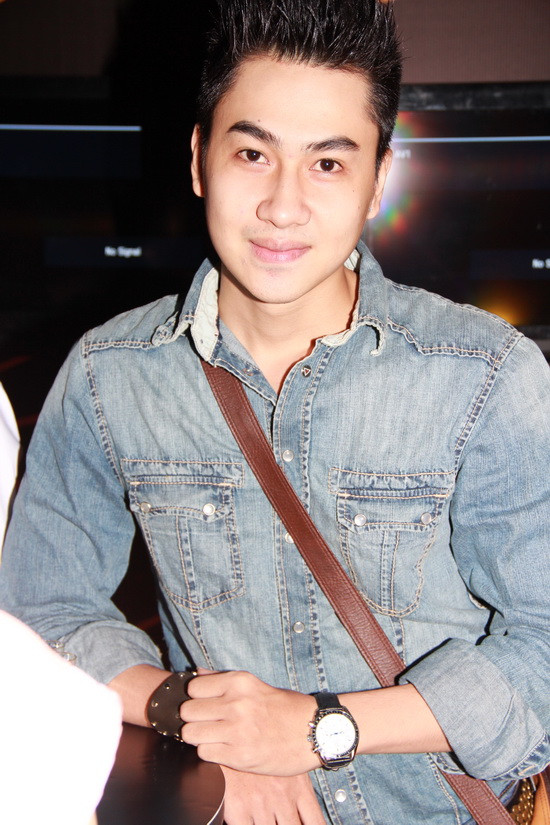 Ca sĩ, diễn viên Đỗ Tùng Lâm Ca sĩ, diễn viên Đỗ Tùng Lâm