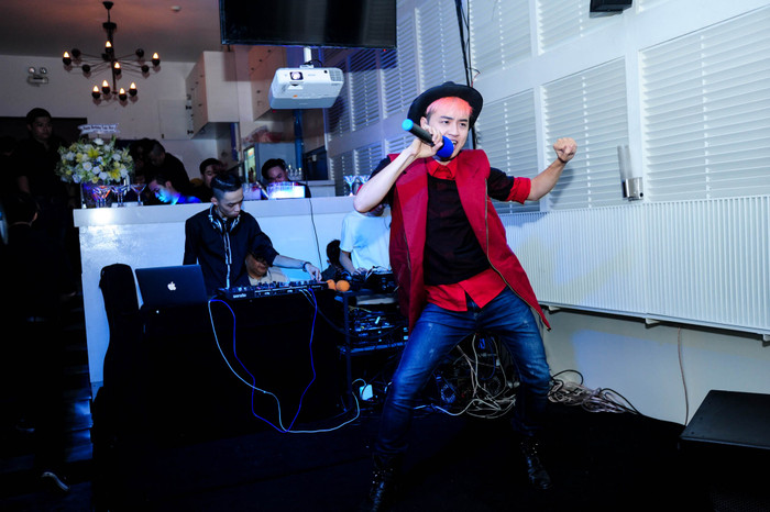 Thanh Duy khuấy động sự kiện với Ha Ha Ha.