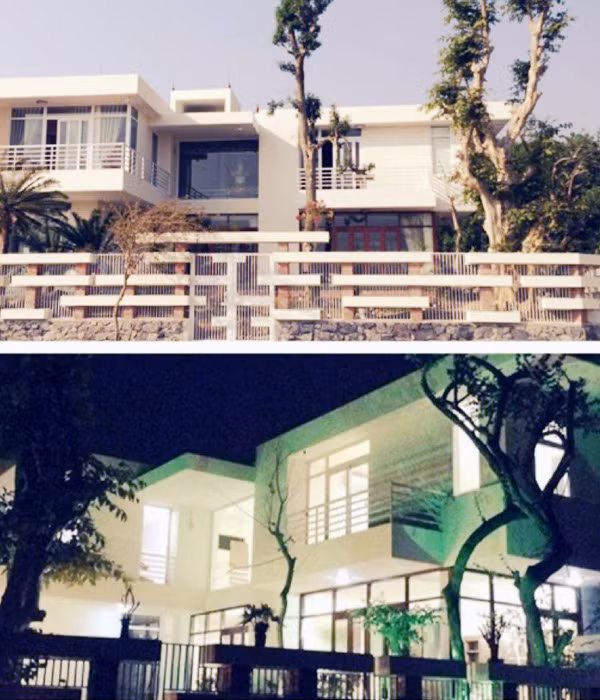 Đoạt giải nhất Giọng hát hay Hà Nội năm 1997 và giải nhất Liên hoan tiếng hát truyền hình toàn quốc năm 1999, Trọng Tấn là một trong số ít những ca sĩ có chỗ đứng lâu trong lòng khán giả với sở trường là các nhạc phẩm cách mạng, truyền thống.