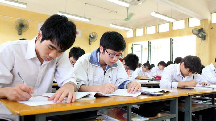 Sau tinh giản, môn Toán lớp 12 vẫn quá nặng Sau tinh giản, môn Toán lớp 12 vẫn quá nặng