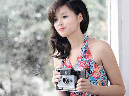 Với gương mặt khả ái cùng nụ cười thiên thần, Tâm Tít luôn thu hút mọi ánh nhìn khi xuất hiện.