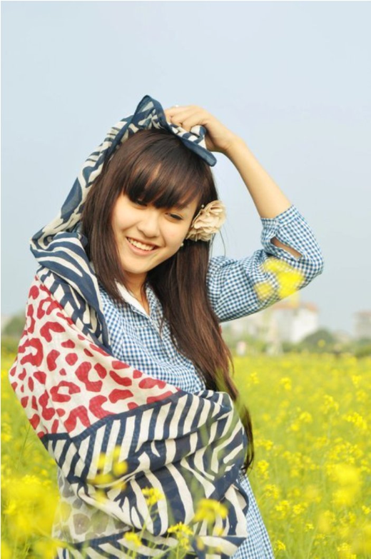 Ngoài việc học tập, cô nàng thường xuyên tham gia các hoạt động cộng đồng ý nghĩa cũng như những hoạt động bổ ích dành cho giới trẻ.