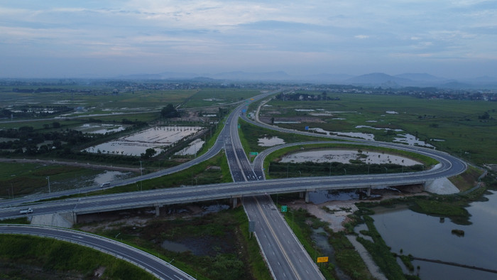 Điểm đầu của dự án cao tốc đoạn Quốc lộ 45 - Nghi Sơn nằm trên địa phận tỉnh Thanh Hoá kết nối với dự án cao tốc đoạn Quốc lộ 45 - Mai Sơn hiện hữu. Ảnh: Trung Dũng