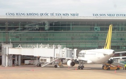 Sân bay Tân Sơn Nhất yếu kém, khắc phục bằng cách nào? ảnh 3