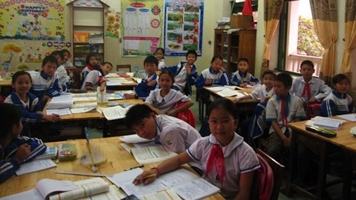 Lãnh đạo ngành giáo dục Nghệ An đi 8 trường xem thực hiện VNEN ảnh 2 Lãnh đạo ngành giáo dục Nghệ An đi 8 trường xem thực hiện VNEN ảnh 2