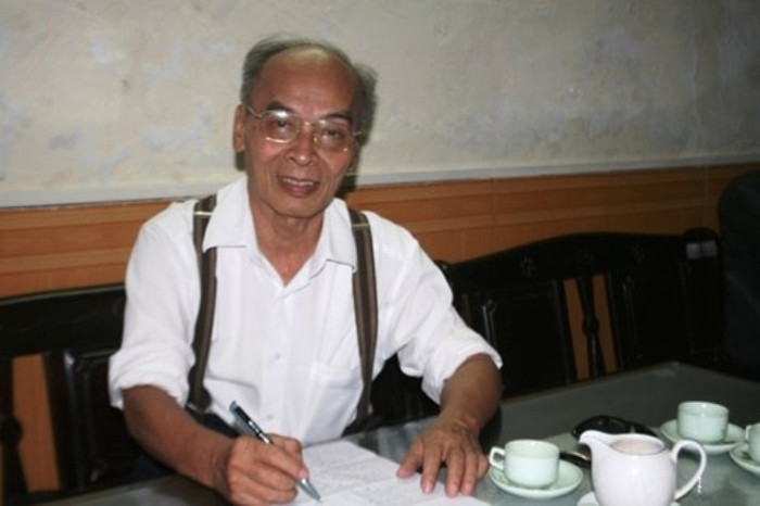 TS Nguyễn Bách Phúc, Chủ tịch Hội tư vấn Khoa học công nghệ & quản lý TPHCM HASCON, Viện trưởng Viện Điện - Điện tử - Tin học EEI. TS Nguyễn Bách Phúc, Chủ tịch Hội tư vấn Khoa học công nghệ & quản lý TPHCM HASCON, Viện trưởng Viện Điện - Điện tử - Tin học EEI.