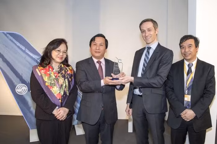 Lễ bàn giao máy bay tại Humburg (Đức).