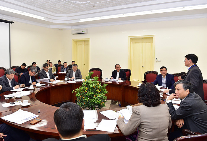 Phó Thủ tướng Trương Hòa Bình nghe các bộ, ngành báo cáo về tình hình cải cách hành chính (Ảnh: VGP/Nhật Bắc). Phó Thủ tướng Trương Hòa Bình nghe các bộ, ngành báo cáo về tình hình cải cách hành chính (Ảnh: VGP/Nhật Bắc).