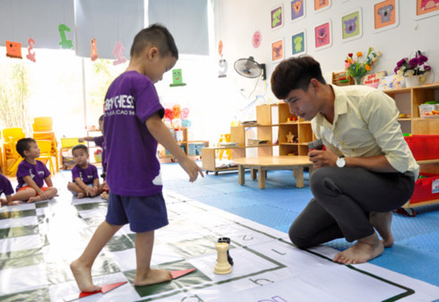 Các bé mầm non học cờ Vua theo chương trình Babychess