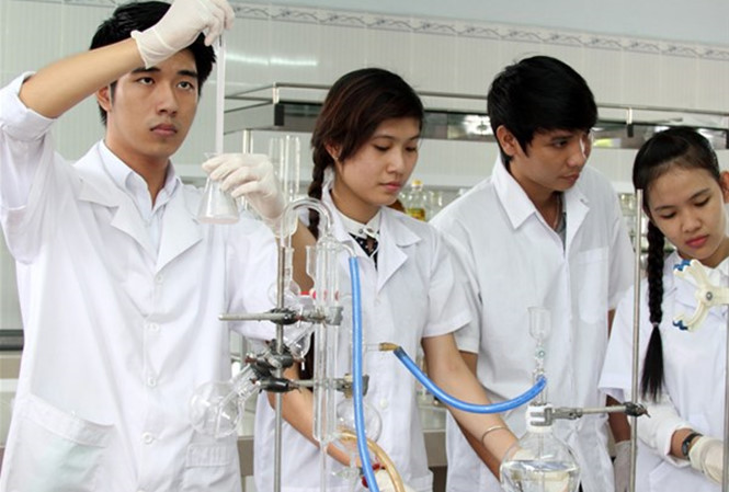 Ngân sách khoa học công nghệ đầu tư cho ngành giáo dục ngày càng giảm ảnh 1 Ngân sách khoa học công nghệ đầu tư cho ngành giáo dục ngày càng giảm ảnh 1