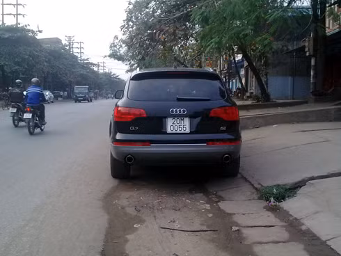 Audi Q7. Ảnh: Otofun