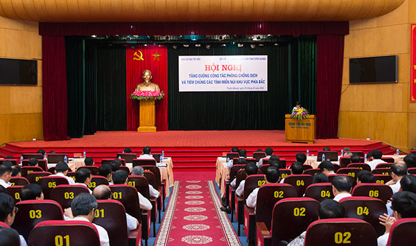 Toàn cảnh Hội nghị Tăng cường công tác phòng chống dịch và tiêm chủng các tỉnh miền núi phía Bắc Toàn cảnh Hội nghị Tăng cường công tác phòng chống dịch và tiêm chủng các tỉnh miền núi phía Bắc