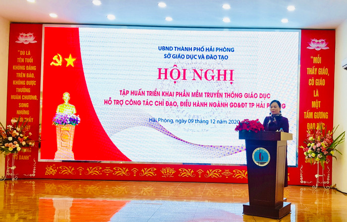 Phó giám đốc Sở Giáo dục và Đào tạo Thành phố Hải Phòng – Đỗ Thị Hòa phát biểu tại hội nghị diễn ra ngày 9/12