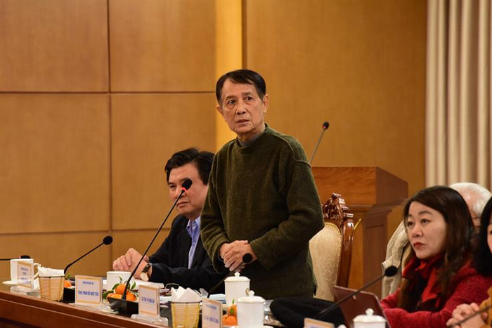 Tiến sĩ Phạm Đỗ Nhật Tiến cho rằng, không nên đặt vấn đề có quy định triết lý giáo dục trong Luật Giáo dục (Ảnh: moet.gov.vn) Tiến sĩ Phạm Đỗ Nhật Tiến cho rằng, không nên đặt vấn đề có quy định triết lý giáo dục trong Luật Giáo dục (Ảnh: moet.gov.vn)