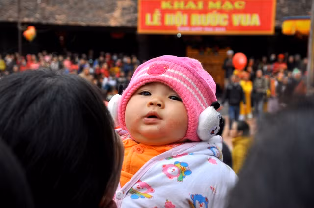 Lễ hội “rước vua giả” sẽ còn là nét văn hóa đẹp cho tới ngàn đời sau…