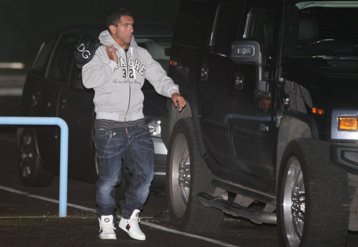 Tevez vẫn chưa tìm ra lối thoát cho mình Tevez vẫn chưa tìm ra lối thoát cho mình