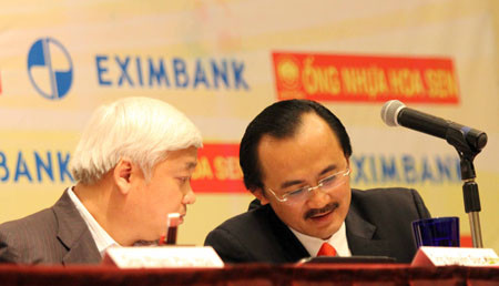 Lãnh đạo VPF vẫn chưa chịu VFF về việc đổi tên giải đấu cũng như vấn đề bản quyền truyền hình.