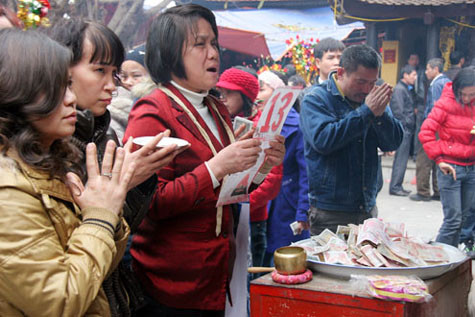 Muốn cầu được nhiều điều tốt phải có tiền lẻ? Muốn cầu được nhiều điều tốt phải có tiền lẻ?