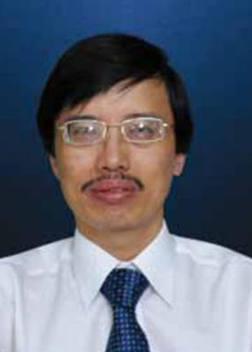 Ông Nguyễn Đức Thái Hân, Phó Tổng giám đốc ACB Ông vào làm việc tại Ngân hàng năm 1994, và trải qua các vị trí sau: Phó Trưởng Phòng Nghiên cứu và phát triển, Phó Trưởng Phòng Tín dụng, Trưởng Phòng Kinh doanh tiền tệ, Trưởng Phòng Kinh doanh vốn, Trưởng Phòng Kinh doanh ngoại hối, Giám đốc Trung tâm Giao dịch Vàng. Ông giữ cương vị Giám đốc Khối Ngân quỹ từ năm 2003, và được bổ nhiệm Phó Tổng Giám đốc năm 2008 và giữ chức vụ này cho đến nay. Ông Nguyễn Đức Thái Hân, Phó Tổng giám đốc ACB Ông vào làm việc tại Ngân hàng năm 1994, và trải qua các vị trí sau: Phó Trưởng Phòng Nghiên cứu và phát triển, Phó Trưởng Phòng Tín dụng, Trưởng Phòng Kinh doanh tiền tệ, Trưởng Phòng Kinh doanh vốn, Trưởng Phòng Kinh doanh ngoại hối, Giám đốc Trung tâm Giao dịch Vàng. Ông giữ cương vị Giám đốc Khối Ngân quỹ từ năm 2003, và được bổ nhiệm Phó Tổng Giám đốc năm 2008 và giữ chức vụ này cho đến nay.