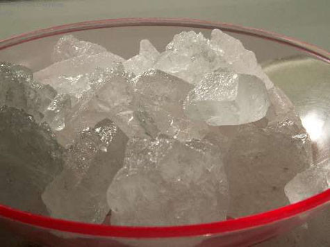 Đường phèn một loại đặc sản chuyên dùng để dâng lên vua chúa sử dụng.