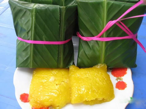 Đây cũng vùng đất của một đặc sản nổi tiếng, đã được đưa vào tận kinh đô Huế để tiến vua, đó là bánh phu thê, sản vật của mảnh đất Kinh Bắc (Bắc Ninh nay).