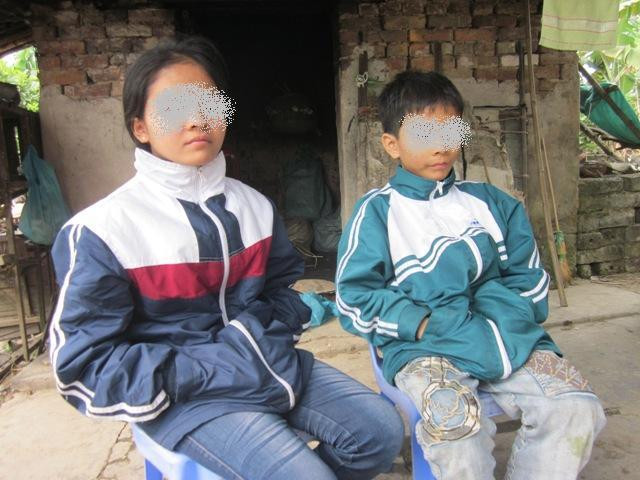 Hai chị em Q và K kể lại sự việc. Hai chị em Q và K kể lại sự việc.