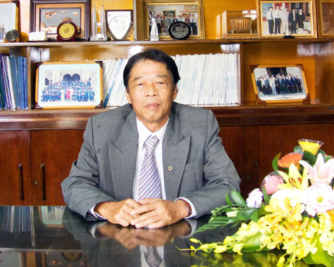 PGS.TS Ngô Hướng cho rằng, trách nhiệm chính ở đây thuộc về trường mời TS Dương tới giảng. (Ảnh: Website trường ĐH NH TPHCM) PGS.TS Ngô Hướng cho rằng, trách nhiệm chính ở đây thuộc về trường mời TS Dương tới giảng. (Ảnh: Website trường ĐH NH TPHCM)