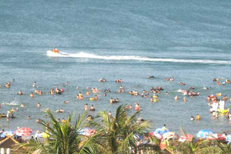 Biển Cửa Lò (Ảnh: Vnexpress). Biển Cửa Lò (Ảnh: Vnexpress).