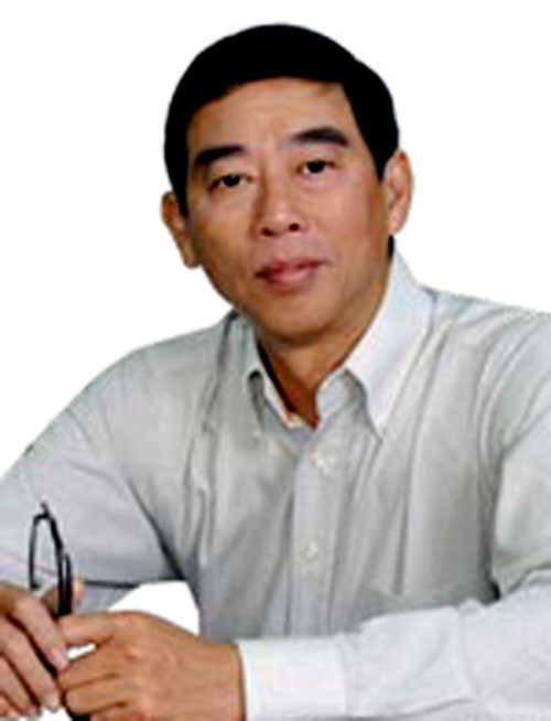 Ông Nguyễn Thanh Toại, Phó tổng giám đốc ACB Năm 1991 ông làm Giám đốc chi nhánh Công ty 3C tại TP.Hồ Chí Minh trước khi tham gia Ngân hàng vào năm 1994. Ông giữ chức danh Phó Tổng giám đốc, lần lượt kinh qua các cương vị sau: Giám đốc Trung tâm thẻ, Giám đốc Khối Khách hàng Cá nhân, Giám đốc Khối Phát triển Kinh doanh. Hiện nay ông là Phó tổng giám đốc và là Người phát ngôn của Ngân hàng. Ông Nguyễn Thanh Toại, Phó tổng giám đốc ACB Năm 1991 ông làm Giám đốc chi nhánh Công ty 3C tại TP.Hồ Chí Minh trước khi tham gia Ngân hàng vào năm 1994. Ông giữ chức danh Phó Tổng giám đốc, lần lượt kinh qua các cương vị sau: Giám đốc Trung tâm thẻ, Giám đốc Khối Khách hàng Cá nhân, Giám đốc Khối Phát triển Kinh doanh. Hiện nay ông là Phó tổng giám đốc và là Người phát ngôn của Ngân hàng.