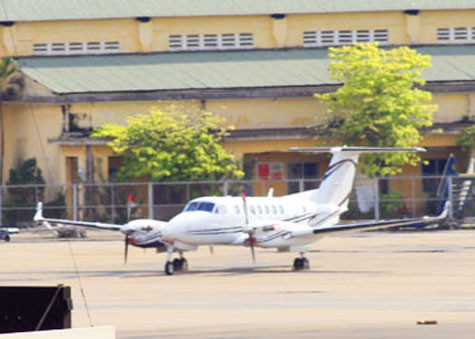 Giá trị thực của chiếc máy bay được xác nhận là 5,1 triệu USD, nhưng ông Đức đã bỏ ra tổng cộng 7 triệu USD do các khoản phí phát sinh như đào tạo phi công, bến bãi, môi giới.