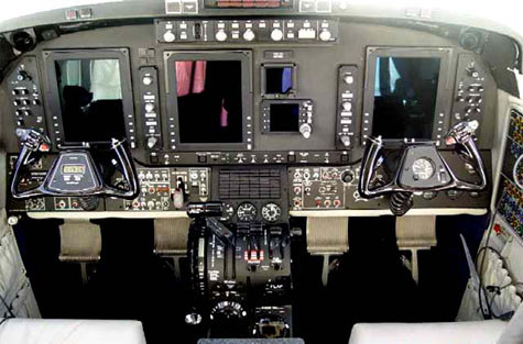 Phần khoang lái của máy bay.