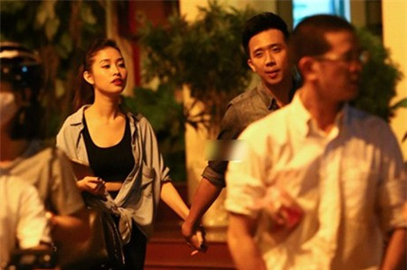 Chiêu trò 'khoe' người yêu hot girl siêu dễ thương của MC Trấn Thành ảnh 6 Chiêu trò 'khoe' người yêu hot girl siêu dễ thương của MC Trấn Thành ảnh 6