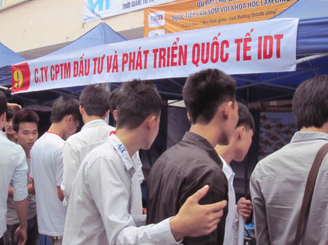 Gian hàng tham gia triển lãm của Công ty IDT Gian hàng tham gia triển lãm của Công ty IDT