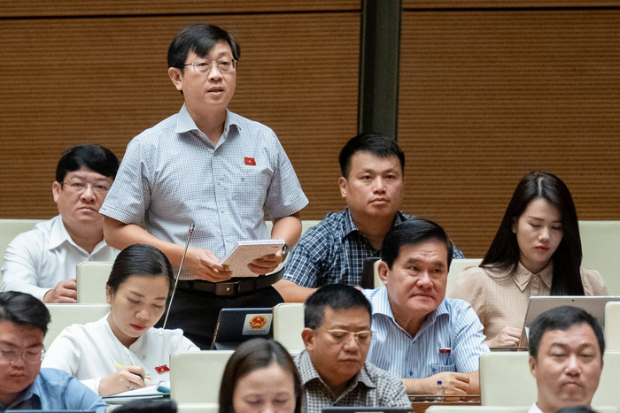 Đại biểu Nguyễn Hữu Thông - Đoàn đại biểu Quốc hội tỉnh Bình Thuận. Ảnh: quochoi.vn. Hữu thông.jpg