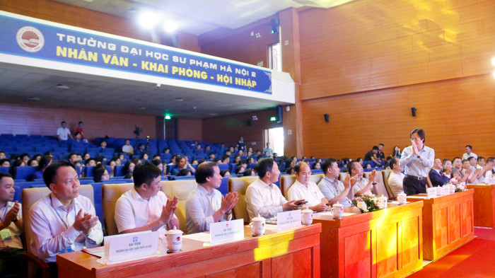 Các đại biểu tham dự tại Hội diễn văn nghệ Cụm V chào mừng kỷ niệm 70 năm Giải phóng Thủ đô. GDVN_db.jpg