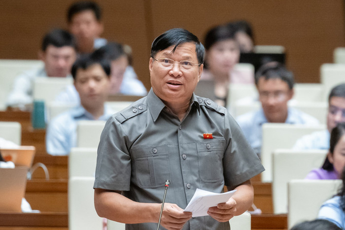 Đại biểu Trần Văn Tiến - Đoàn đại biểu Quốc hội tỉnh Vĩnh Phúc. Ảnh: quochoi.vn. tiến.jpg