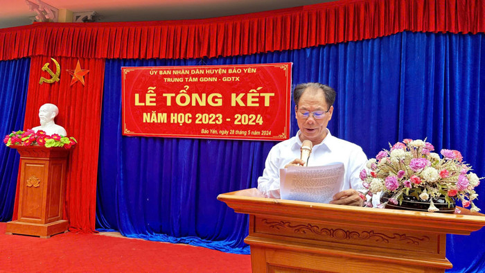 Ông Trịnh Công Ninh - Giám đốc Trung tâm Giáo dục nghề nghiệp - Giáo dục thường xuyên huyện Bảo Yên (tỉnh Lào Cai). Ảnh: NVCC. Thầy Trịnh Công Ninh - Giám đốc Trung tâm giáo dục nghề nghiệp - giáo dục thường xuyên huyện Bảo yên tỉnh Lào Cai. Ảnh_ NVCC.JPG