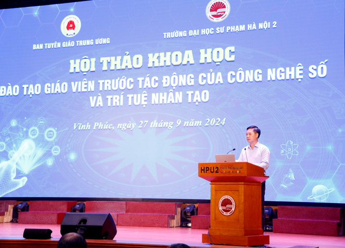 Ông Lê Huy Nam - Vụ trưởng Vụ Giáo dục - Ban Tuyên giáo Trung ương phát biểu khai mạc Hội thảo. Ông Lê Huy Nam - Vụ trưởng Vụ Giáo dục - Ban Tuyên giáo Trung ương phát biểu khai mạc Hội thảo.