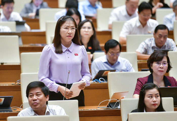 Đại biểu Nguyễn Thị Yến Nhi - Đoàn đại biểu Quốc hội tỉnh Bến Tre. Ảnh: quochoi.vn. Yến Nhi.jpg