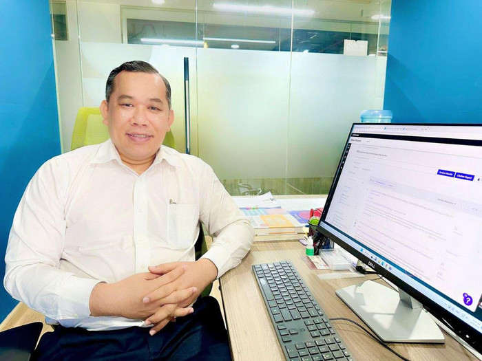 Tiến sĩ Lê Văn Út - Trưởng nhóm Nhóm nghiên cứu Đo lường khoa học và Chính sách quản trị nghiên cứu (Trường Đại học Văn Lang). Ảnh: NVCC. f5710827-52b8-4053-ad8a-5d94cea3f24b.jpg