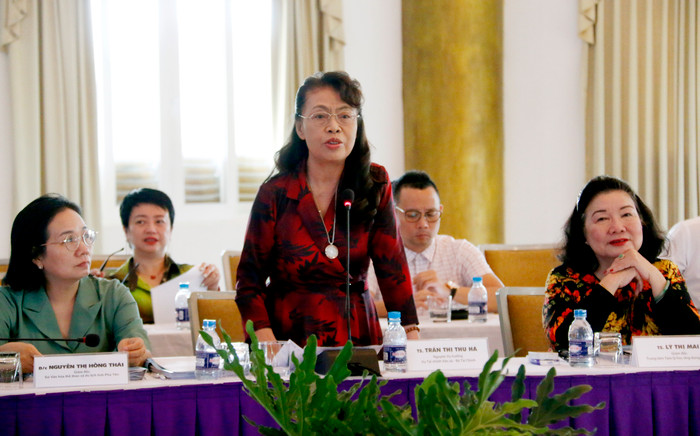 Tiến sĩ Trần Thu Hà - nguyên Vụ trưởng Vụ Hành chính Văn xã (Bộ Tài chính). Ảnh: Ngân Chi. GDVN_Ha.jpg