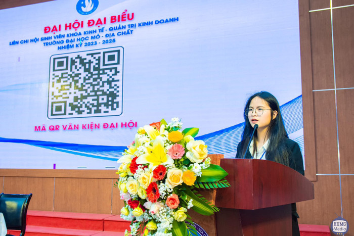 Sinh viên Trần Lê Vy - Phó Chủ tịch Hội Sinh viên Trường Đại học Mỏ - Địa chất. z5475011254938_7dd3e64376dbe1de423f4326c85ac009.jpg