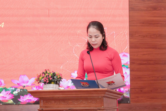 Tiến sĩ Trần Thị Tuyết Nhung, Phó Giám đốc Học viện Thanh thiếu niên Việt Nam. Ảnh: NVCC. Cô Nhung- Học viện Thanh thiếu niên.jpg