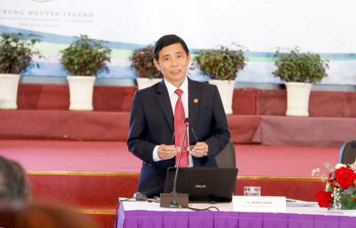 Tiến sĩ Trần Lăng - Hiệu trưởng Trường Đại học Phú Yên. Ảnh: Mộc Trà. GDVN_Thầy Lăng.jpg