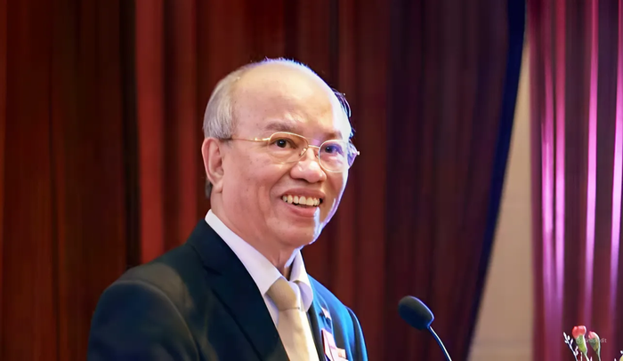 Giáo sư, Tiến sĩ Trình Quang Phú - Phó Chủ tịch Hiệp hội Các trường đại học, cao đẳng Việt Nam, Viện trưởng Viện Nghiên cứu Phát triển Phương Đông. Ảnh: NVCC. snapedit_1721398238426.jpeg