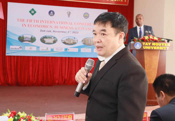 Phó Giáo sư, Tiến sĩ Lê Đức Niêm - Phó Hiệu trưởng Trường Đại học Tây Nguyên. Ảnh: NVCC.